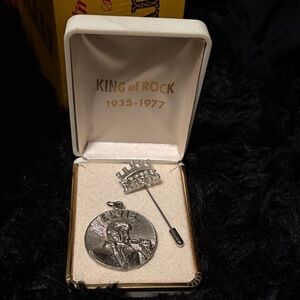 Silver King of Rock Brooch Pin and necklace pendant